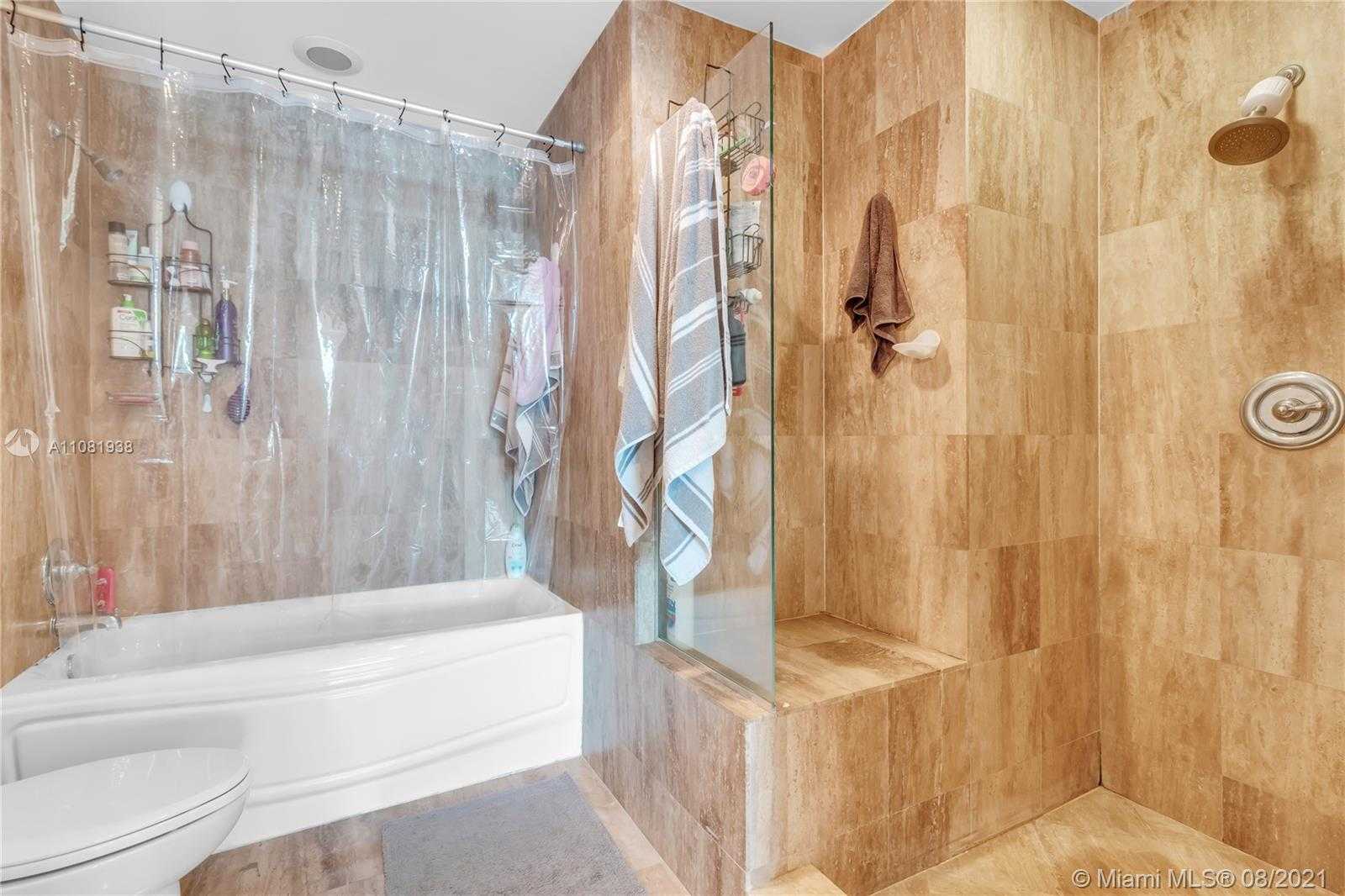 Small Image of 300 SOUTH BISCAYNE BLVD #T-2614, Miami Number 18