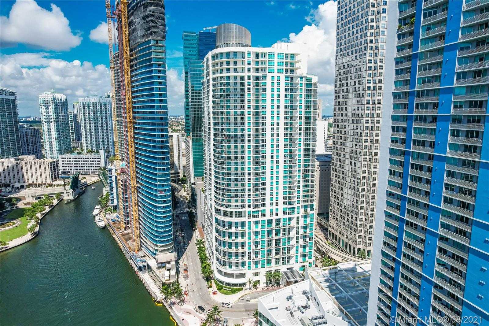 Small Image of 300 SOUTH BISCAYNE BLVD #T-2614, Miami Number 29