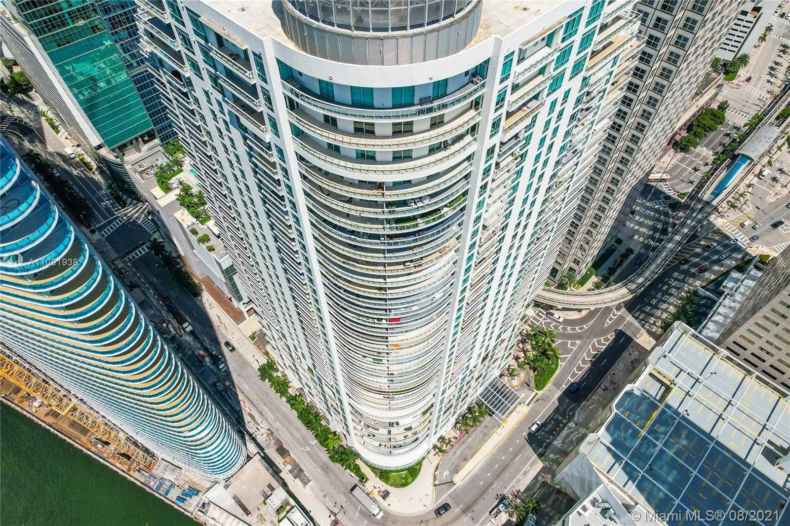 Small Image of 300 SOUTH BISCAYNE BLVD #T-2614, Miami Number 31
