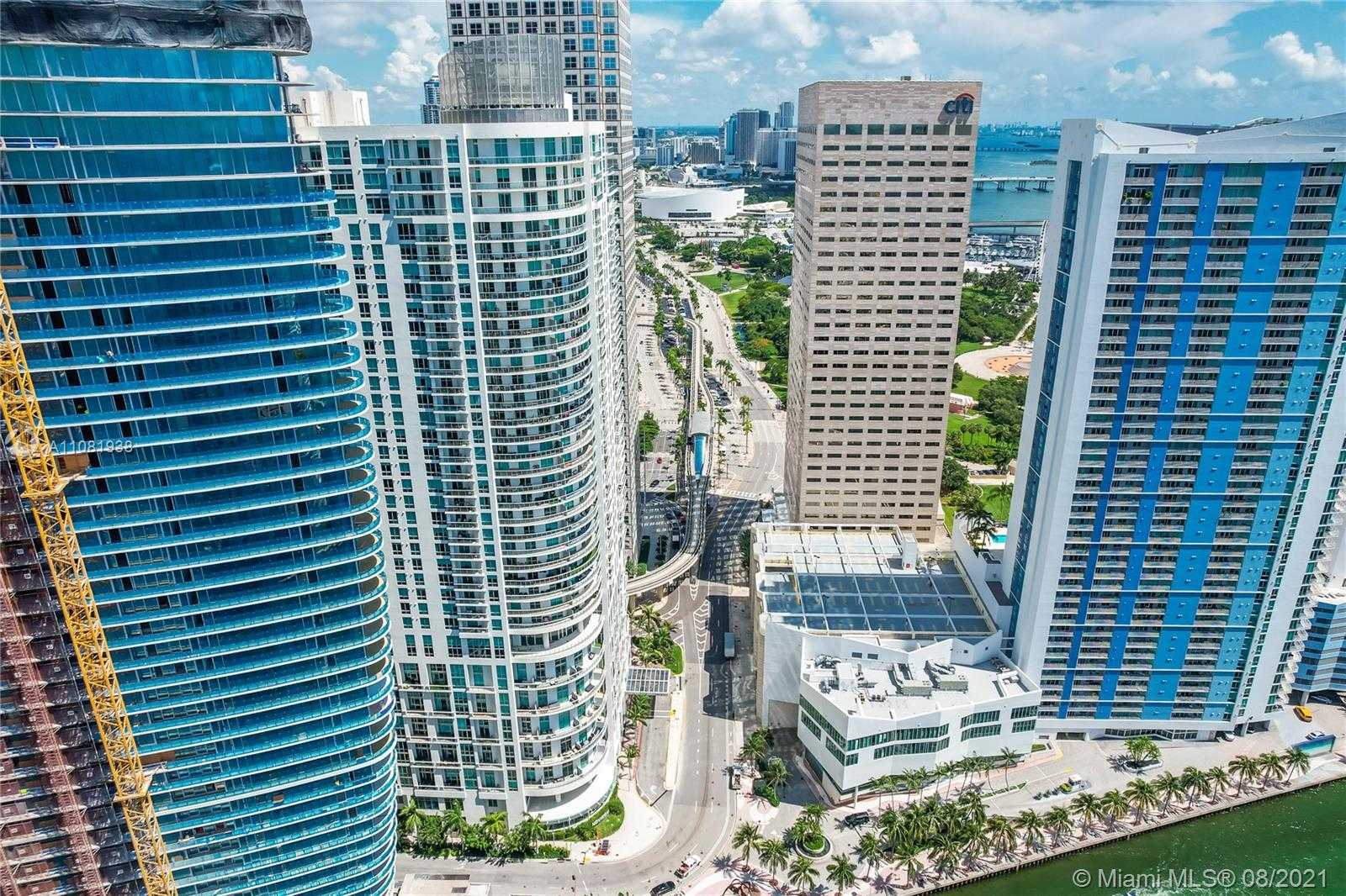 Small Image of 300 SOUTH BISCAYNE BLVD #T-2614, Miami Number 32