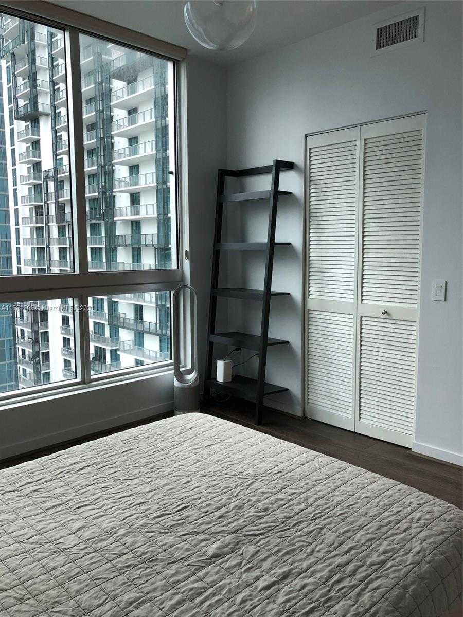 Small Image of 300 SOUTH BISCAYNE BLVD #T-2901, Miami Number 11