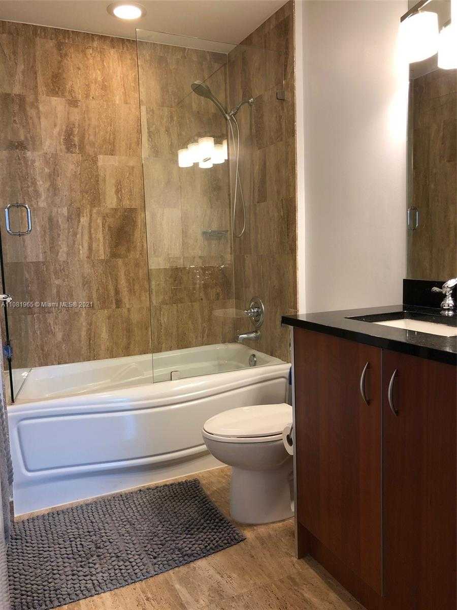 Small Image of 300 SOUTH BISCAYNE BLVD #T-2901, Miami Number 7