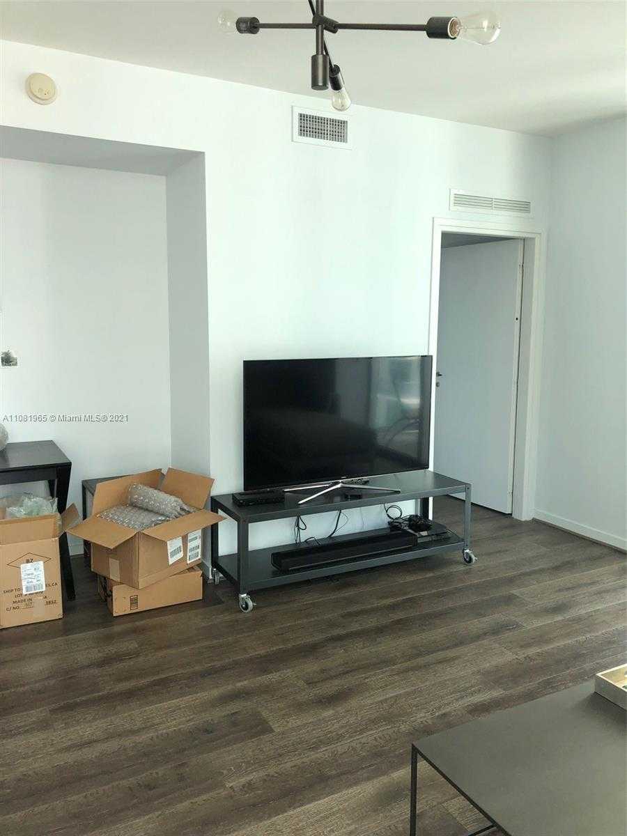 Small Image of 300 SOUTH BISCAYNE BLVD #T-2901, Miami Number 9