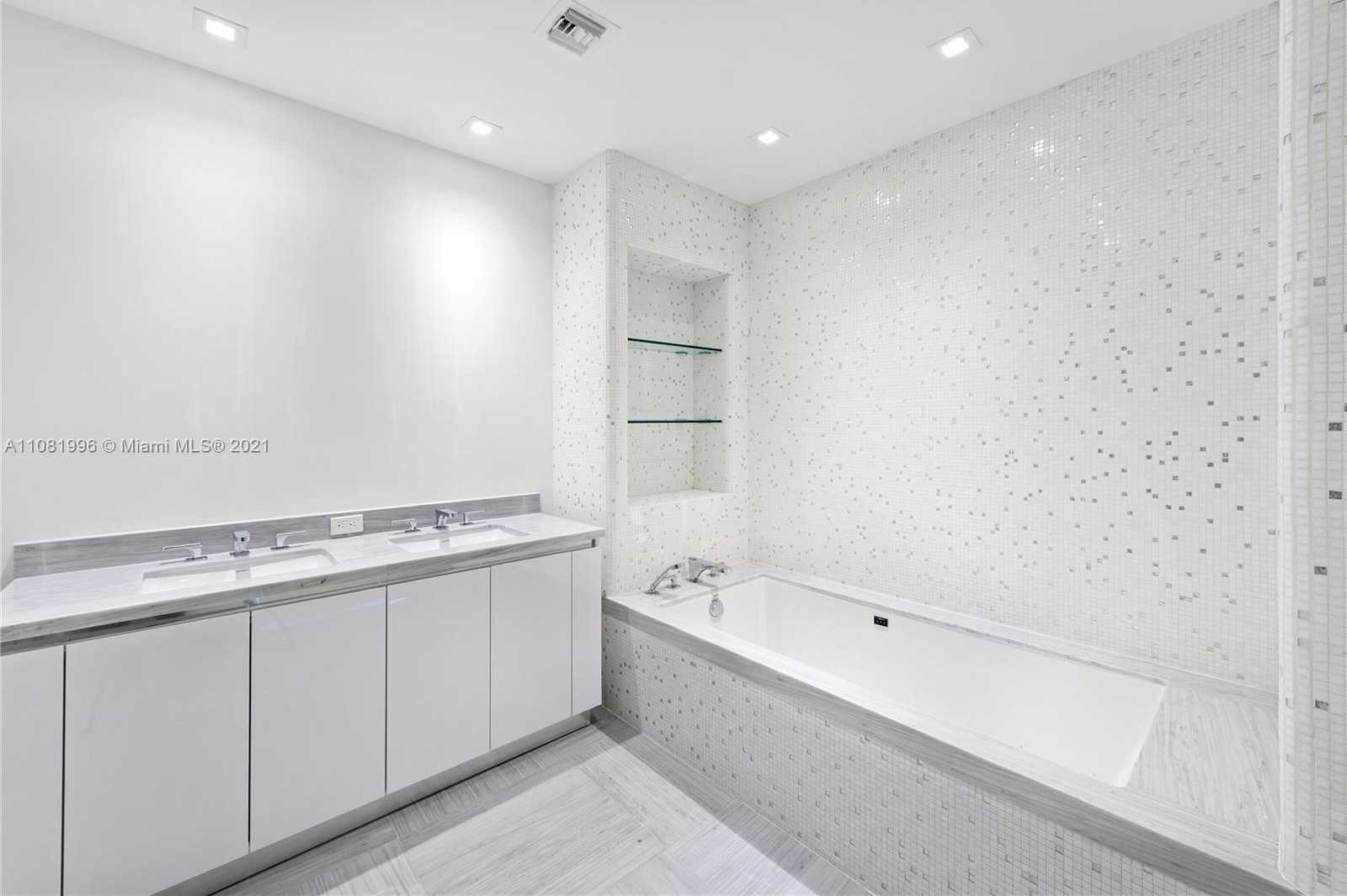 Small Image of 16901 COLLINS AVE #3505, Sunny Isles Beach Number 32