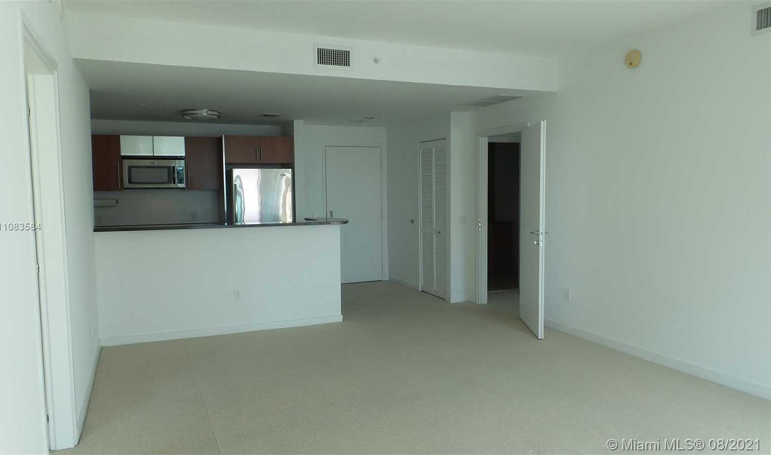 Small Image of 300 SOUTH BISCAYNE BLVD #3714, Miami Number 4