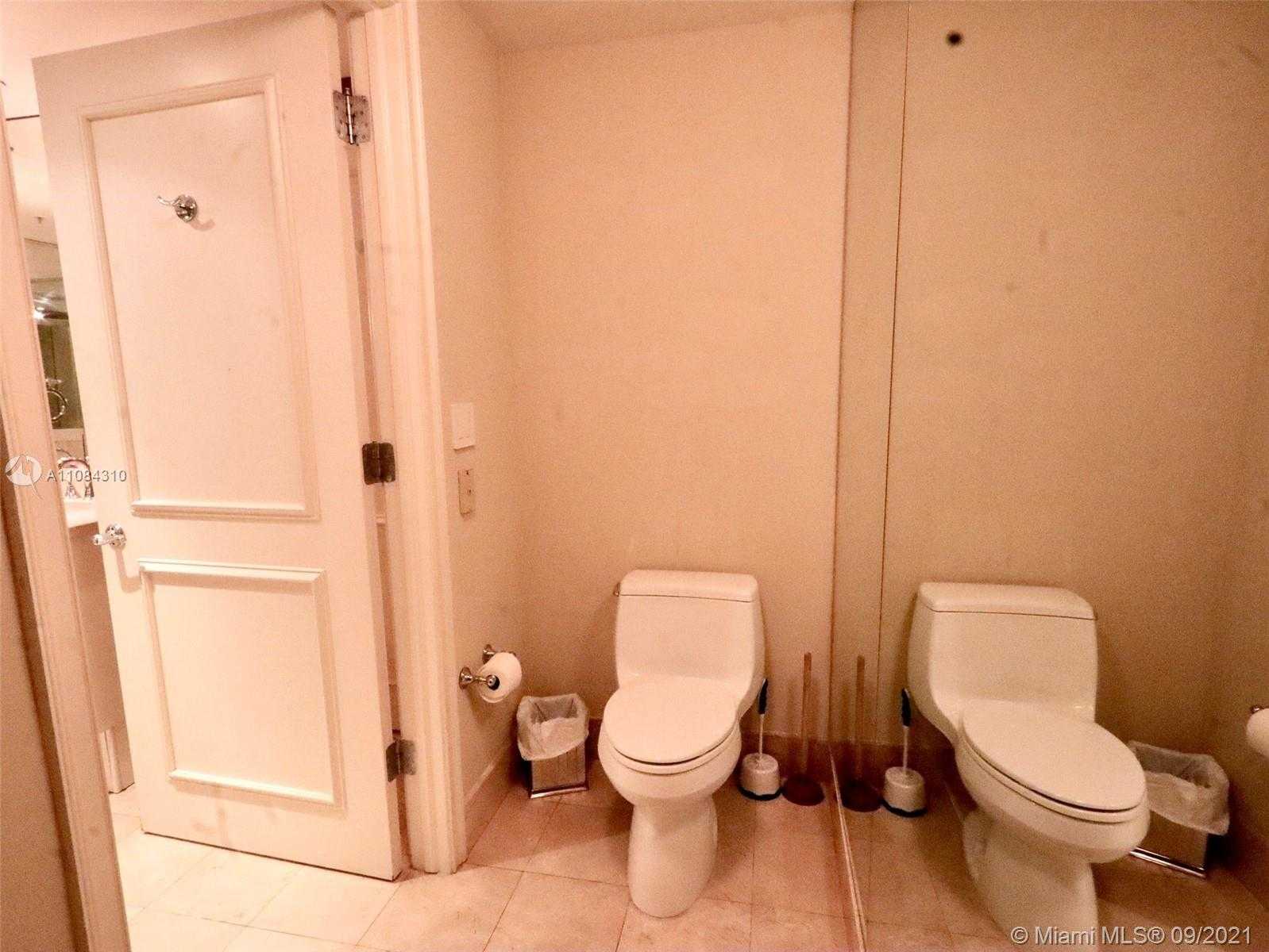 Small Image of 3350 SOUTH WEST 27 AV #1402, Coconut Grove Number 17