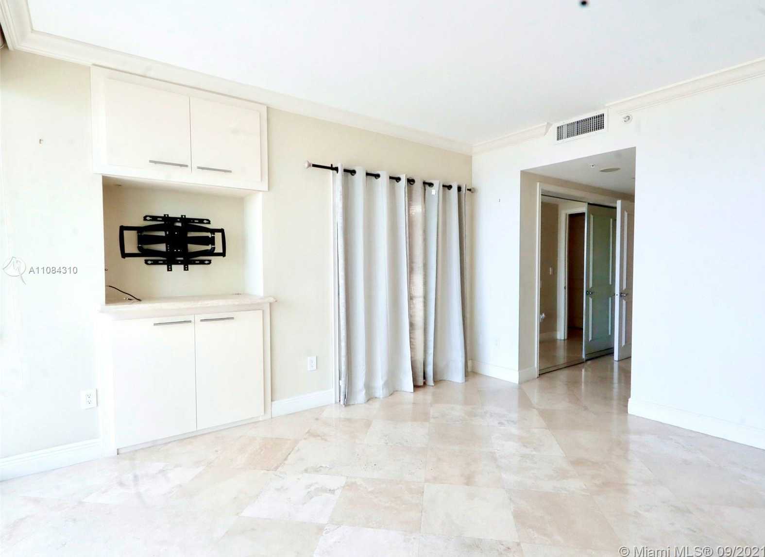 Small Image of 3350 SOUTH WEST 27 AV #1402, Coconut Grove Number 26