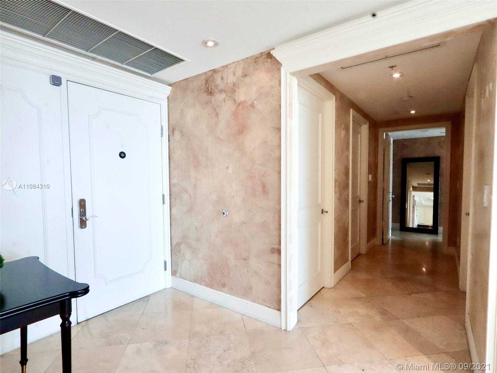 Small Image of 3350 SOUTH WEST 27 AV #1402, Coconut Grove Number 29