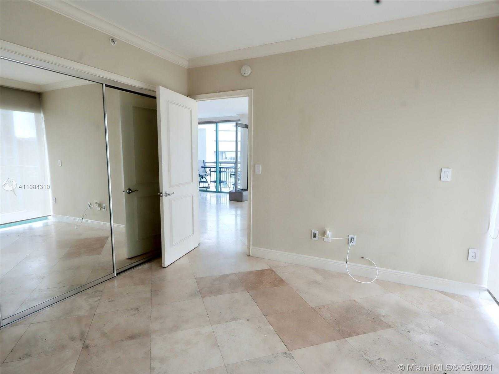 Small Image of 3350 SOUTH WEST 27 AV #1402, Coconut Grove Number 4