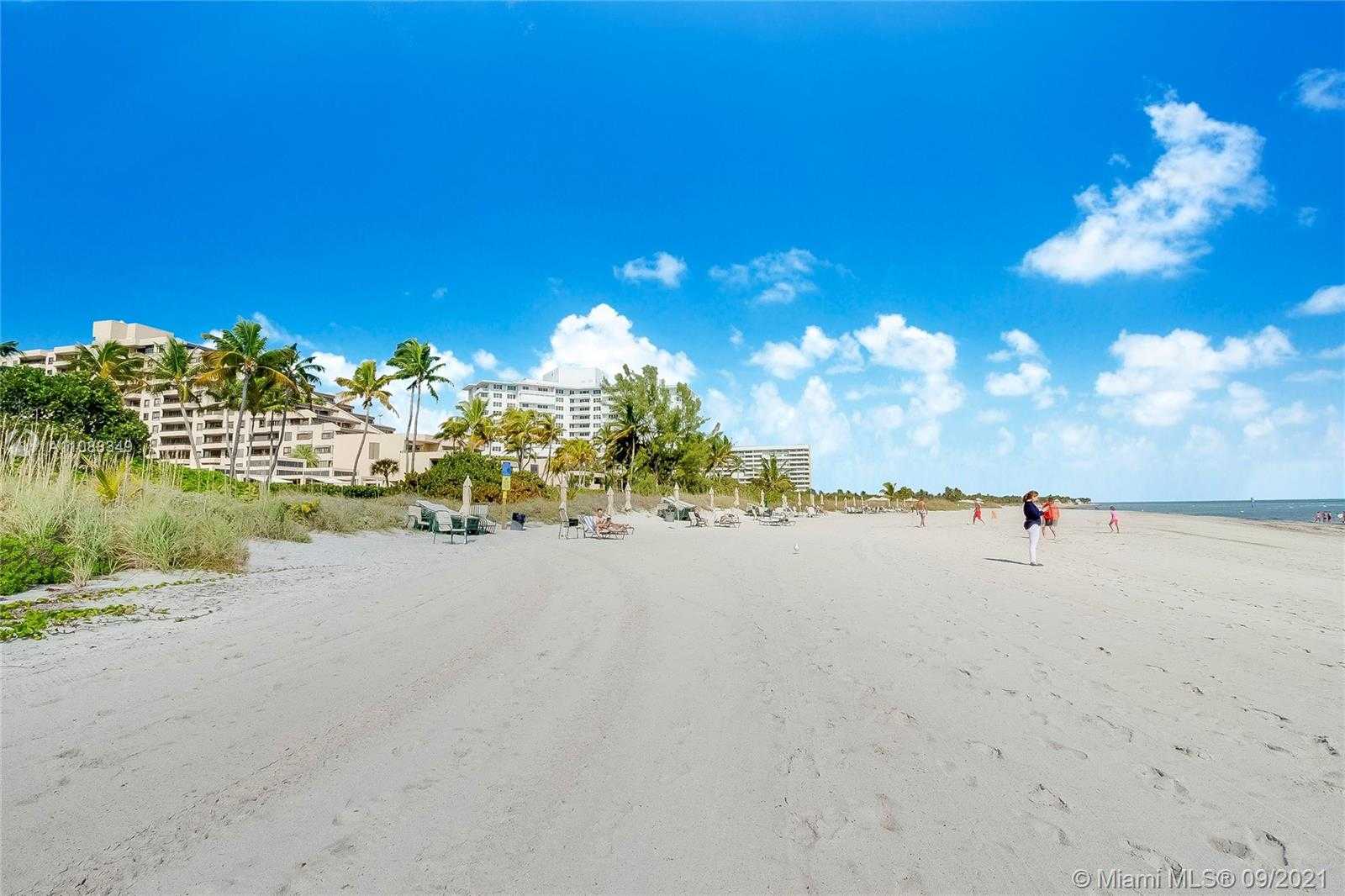 Small Image of 251 CRANDON BLVD #1136, Key Biscayne Number 20