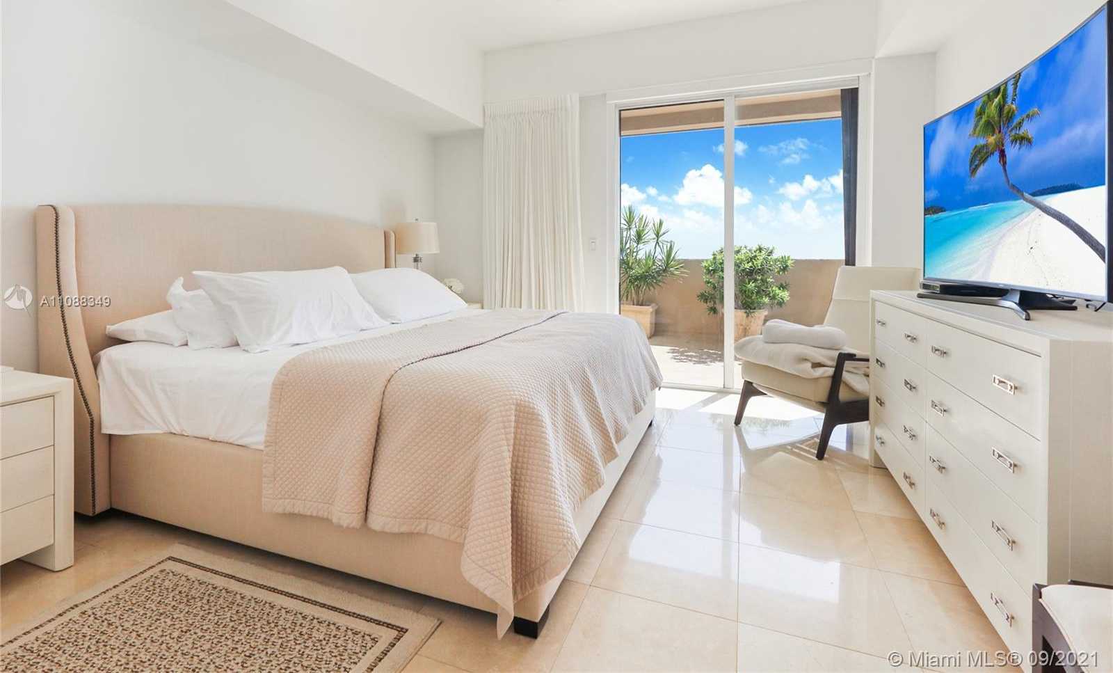 Small Image of 251 CRANDON BLVD #1136, Key Biscayne Number 8