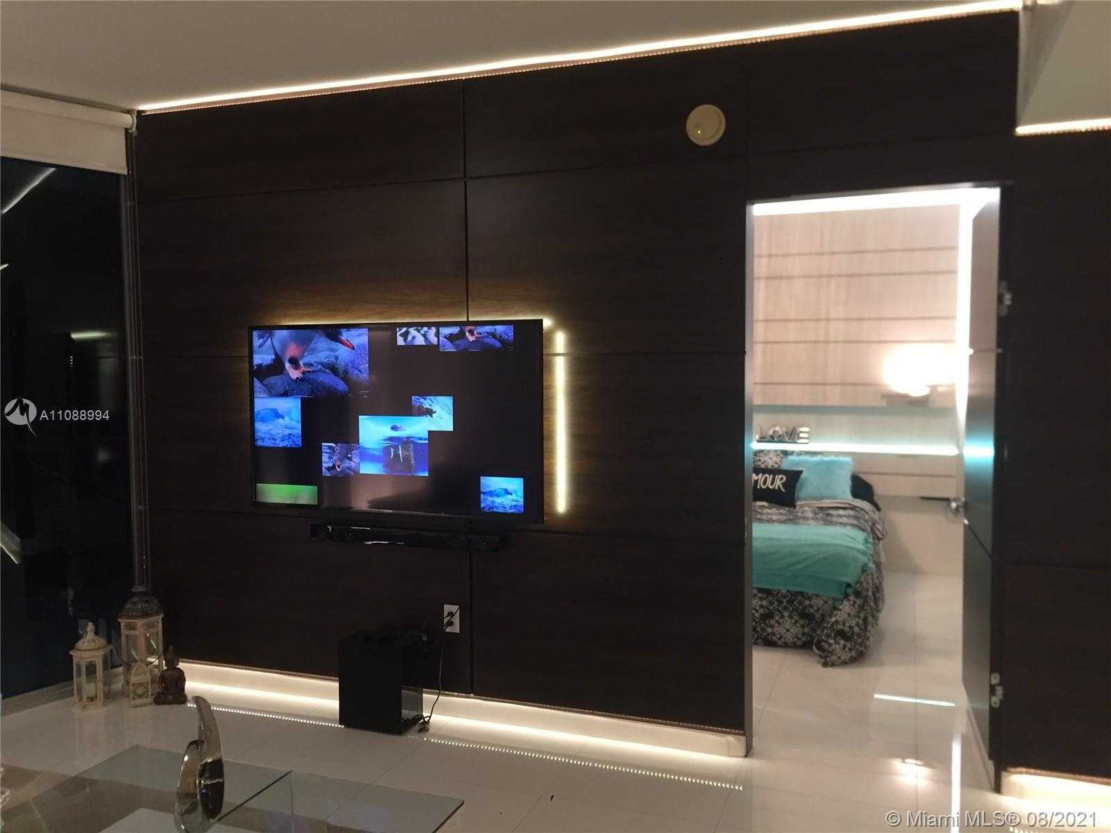 Small Image of 17001 COLLINS AVE #4107, Sunny Isles Beach Number 10