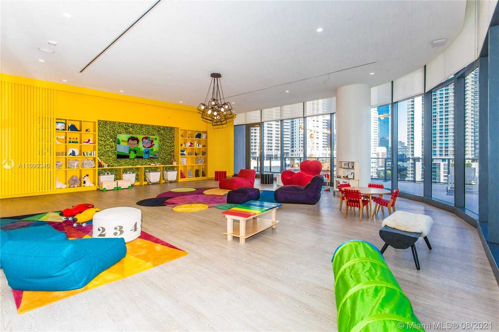 Small Image of 45 SOUTH WEST 9TH ST #3604, Miami Number 35