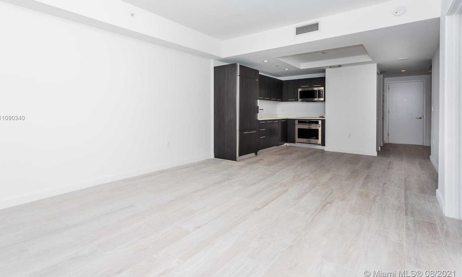 Small Image of 45 SOUTH WEST 9TH ST #3604, Miami Number 53