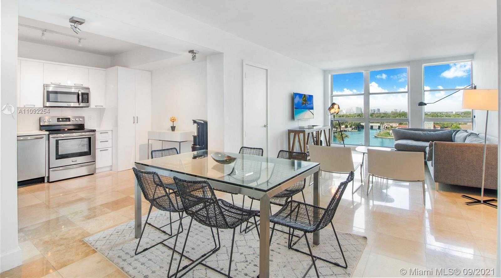 Small Image of 5055 COLLINS AVE #7K, Miami Beach Number 2