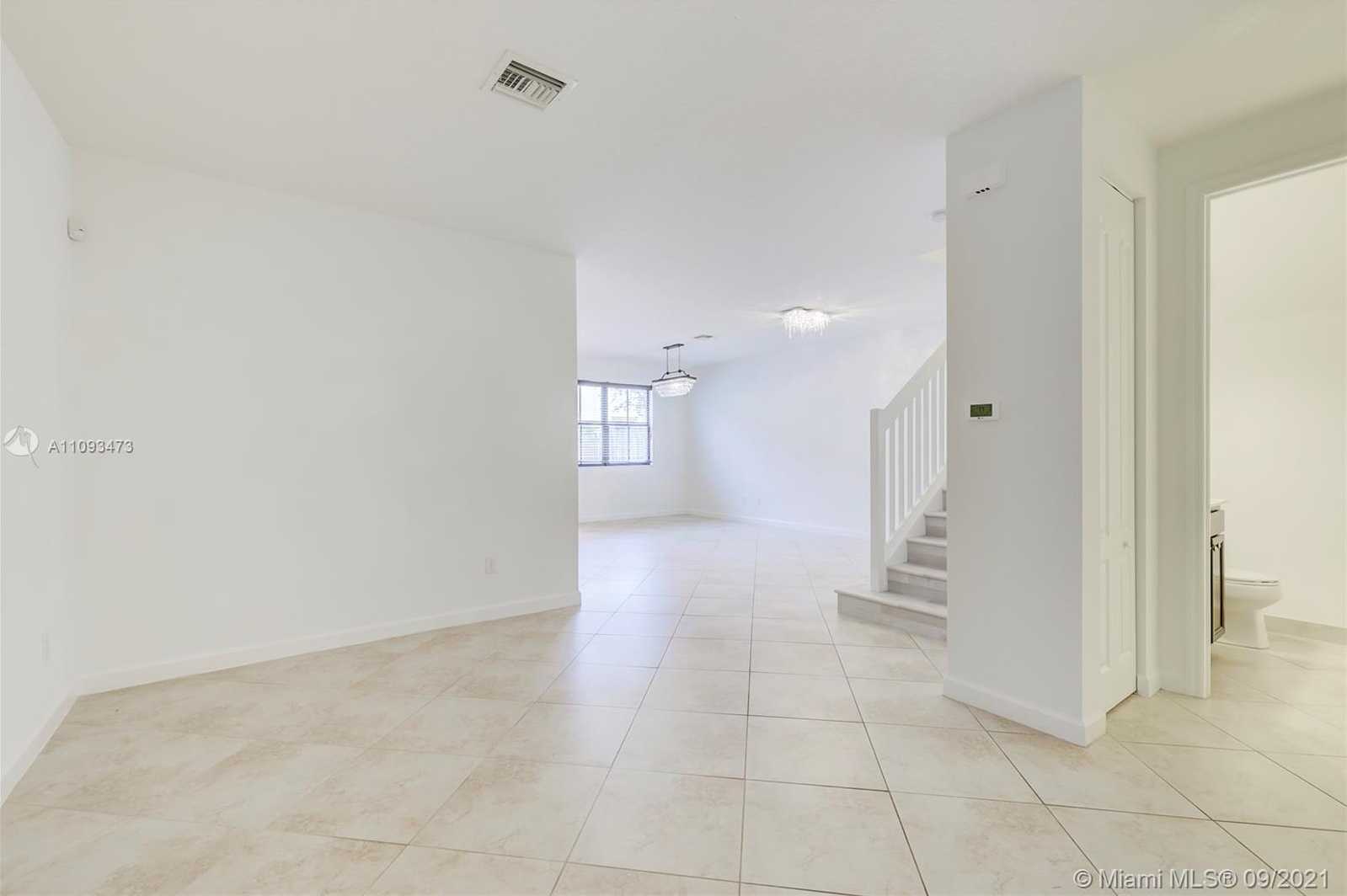 Small Image of 8448 BLUE COVE WAY, Parkland Number 2