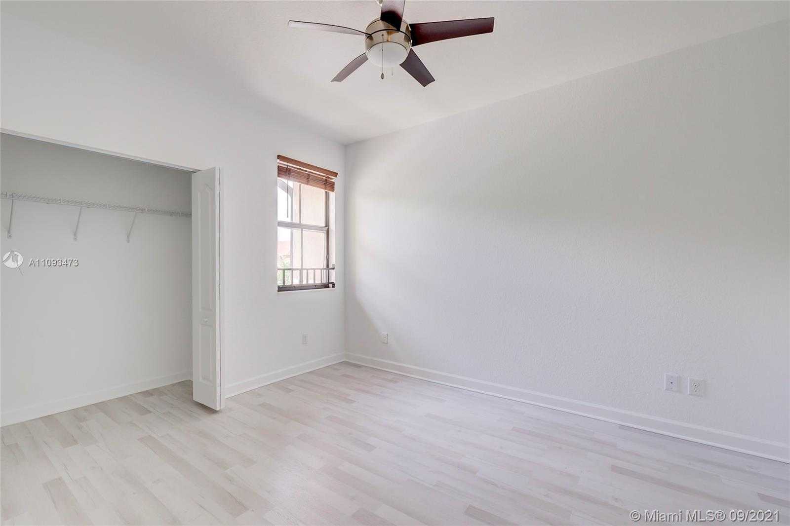 Small Image of 8448 BLUE COVE WAY, Parkland Number 24