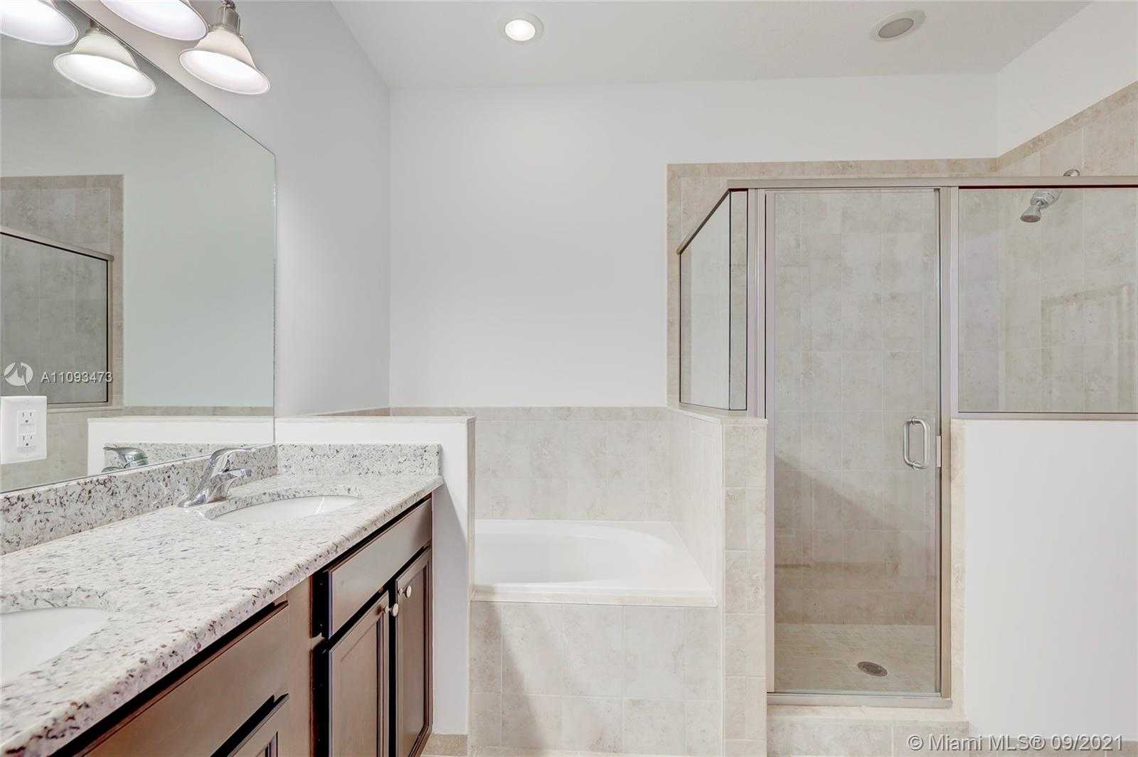 Small Image of 8448 BLUE COVE WAY, Parkland Number 27