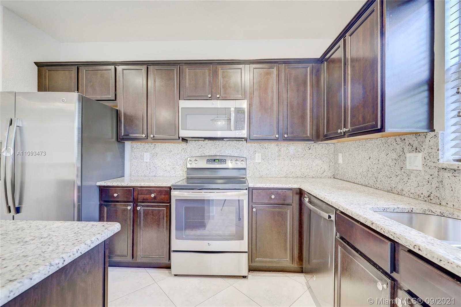 Small Image of 8448 BLUE COVE WAY, Parkland Number 3