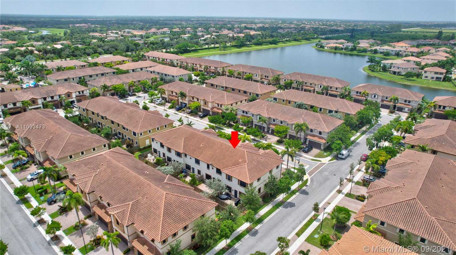 Small Image of 8448 BLUE COVE WAY, Parkland Number 41