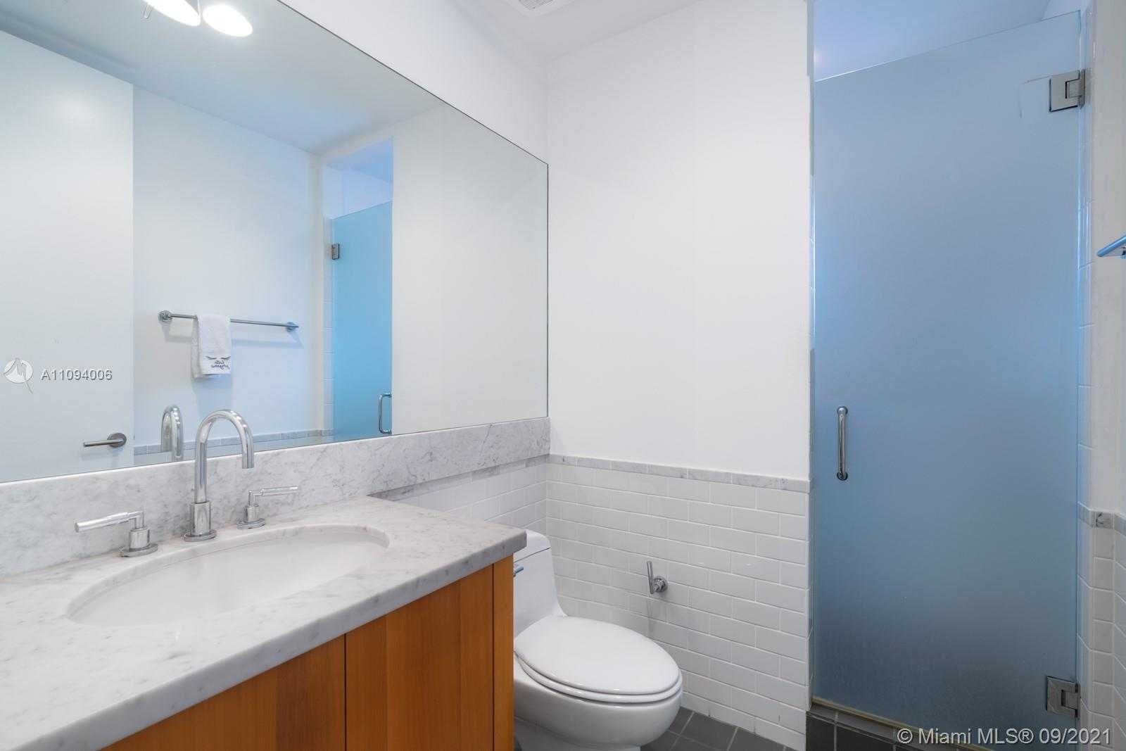 Small Image of 230 ARI WAY #230, Miami Beach Number 13
