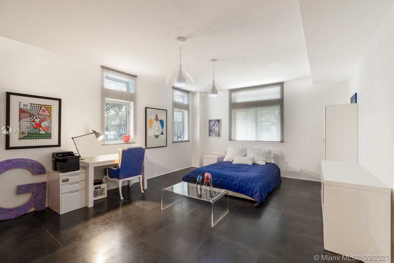 Small Image of 230 ARI WAY #230, Miami Beach Number 15