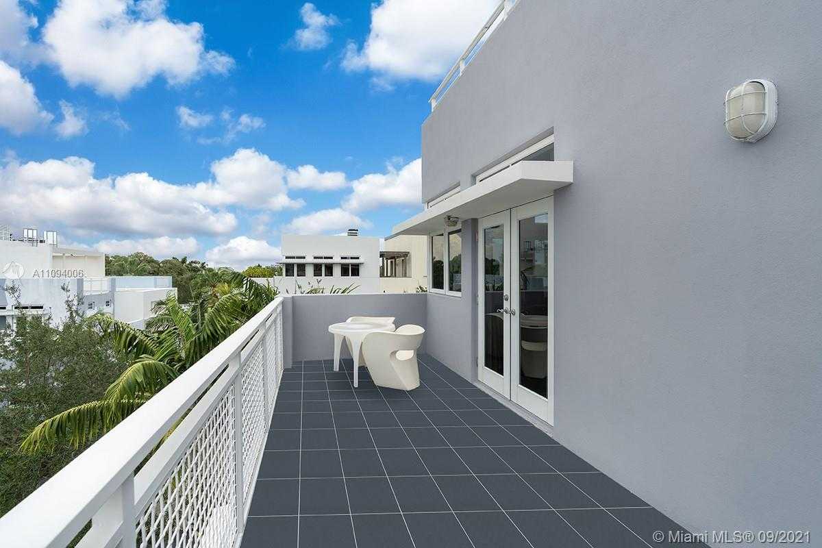 Small Image of 230 ARI WAY #230, Miami Beach Number 16