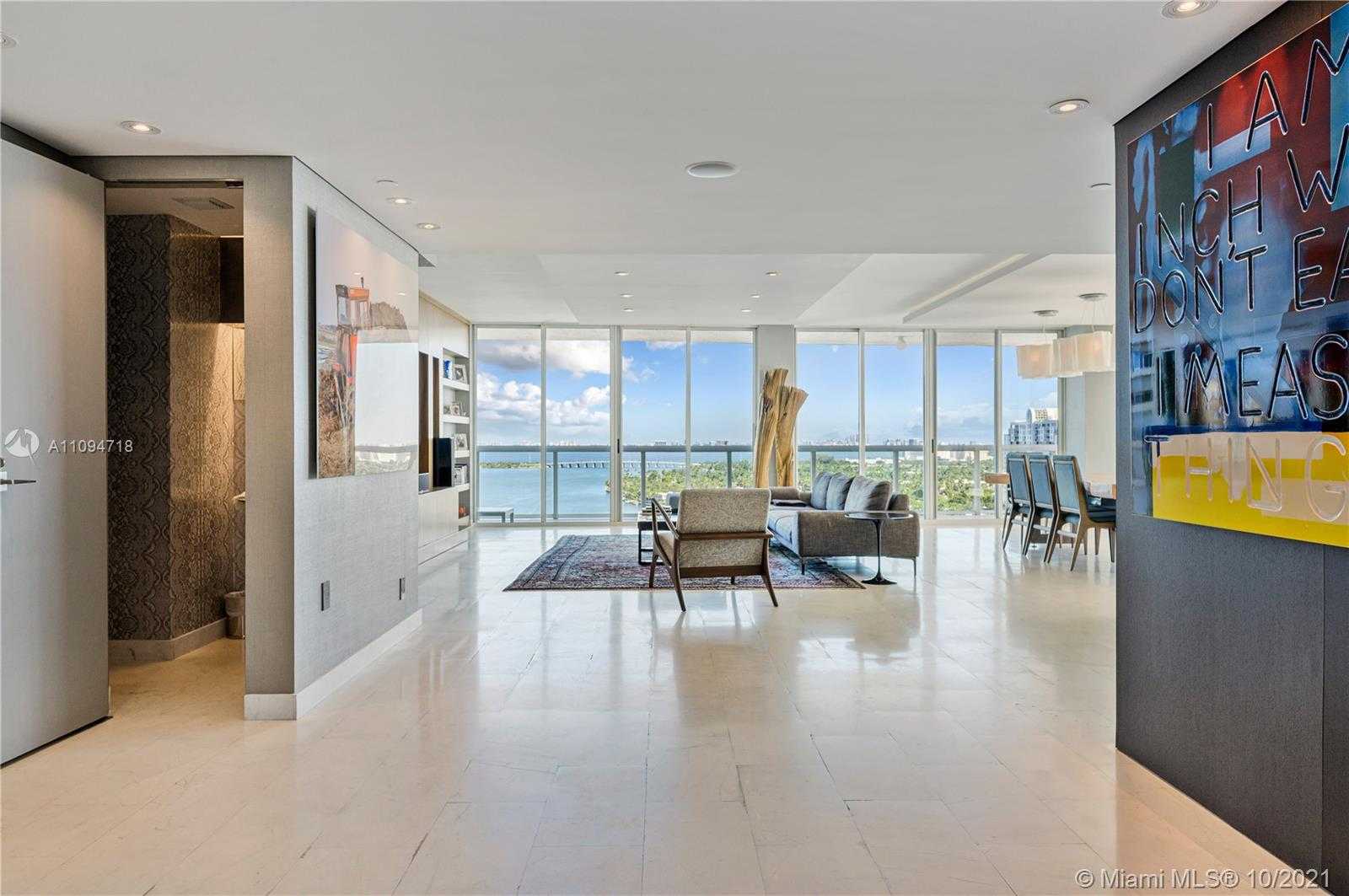 Small Image of 10 VENETIAN WAY #2204, Miami Beach Number 2