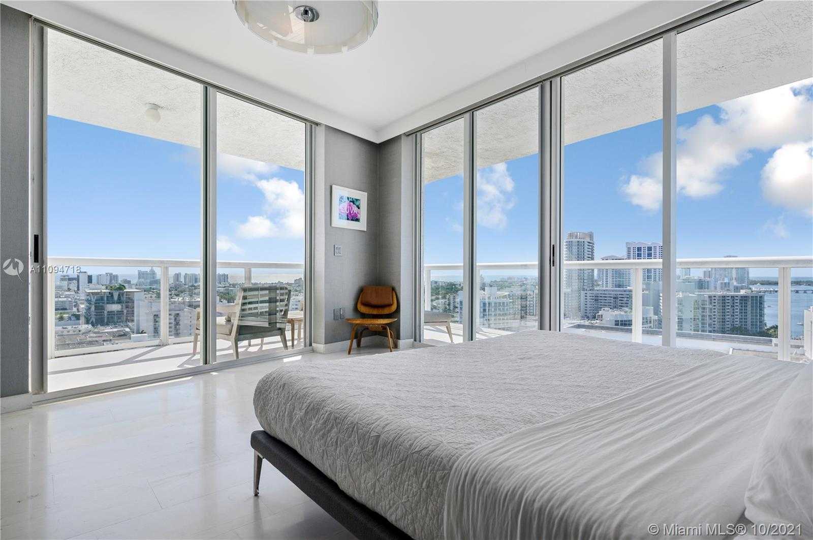 Small Image of 10 VENETIAN WAY #2204, Miami Beach Number 25