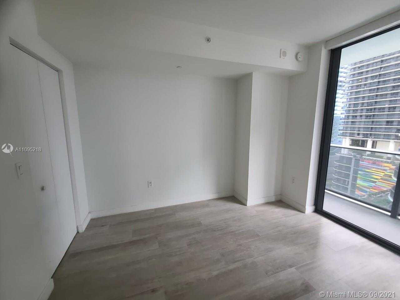 Small Image of 55 SOUTH WEST 9TH ST #1502, Miami Number 6