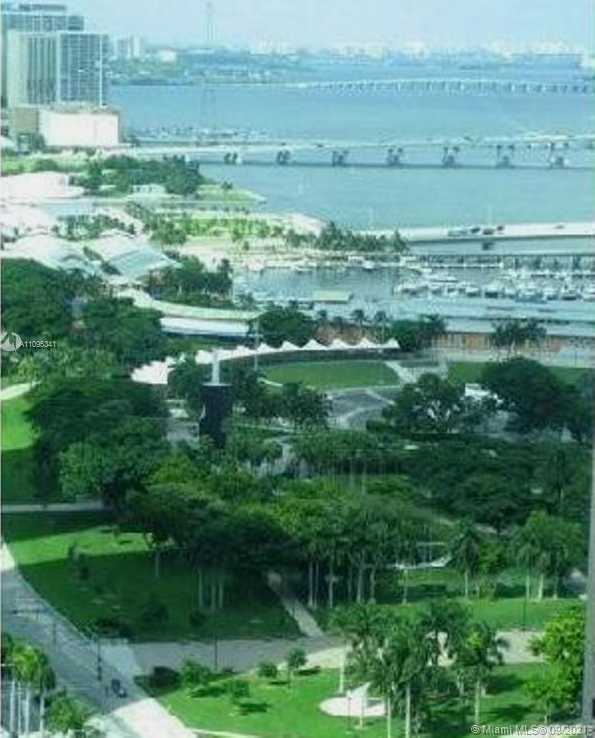 Small Image of 300 SOUTH BISCAYNE BLVD #T-2812, Miami Number 13