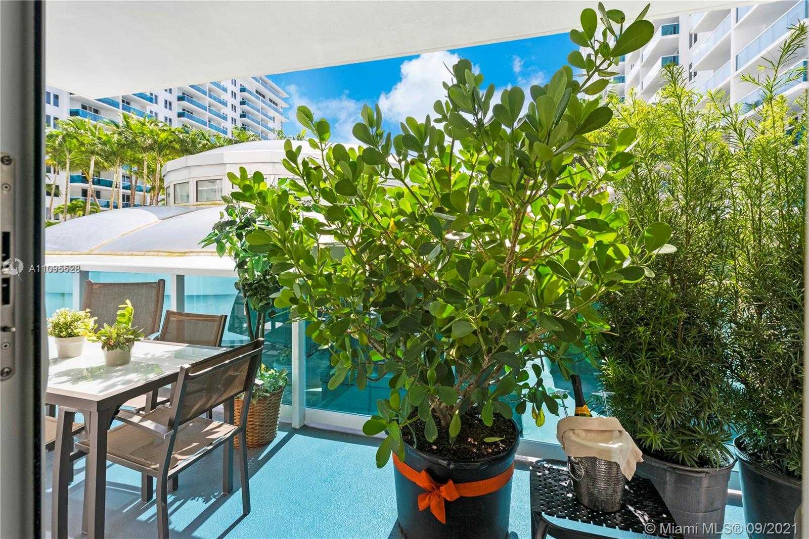 Small Image of 2301 COLLINS AVE #325, Miami Beach Number 11