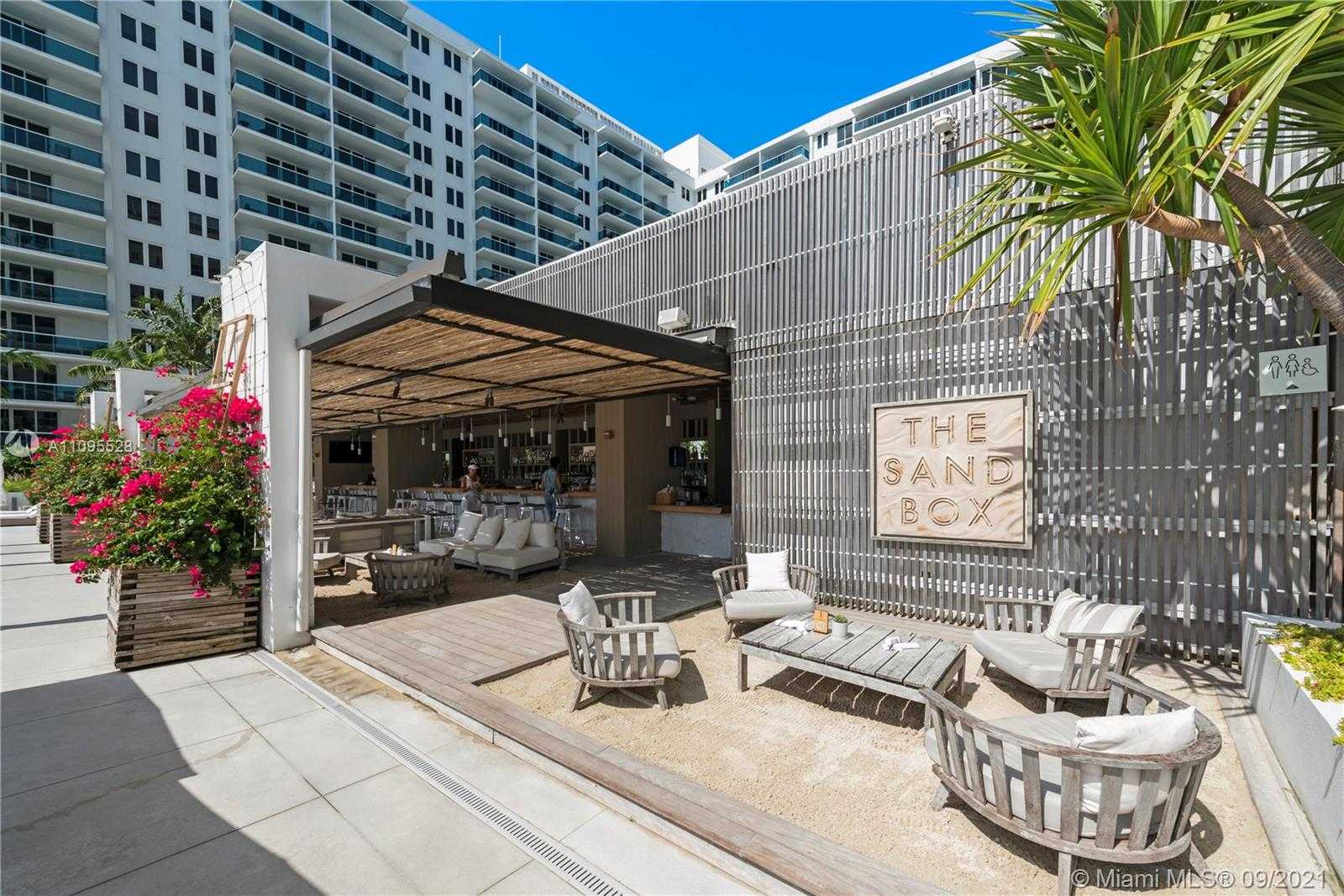 Small Image of 2301 COLLINS AVE #325, Miami Beach Number 24
