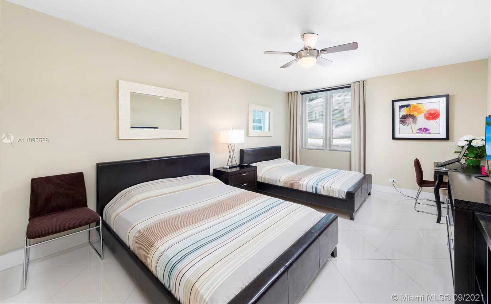 Small Image of 2301 COLLINS AVE #325, Miami Beach Number 7