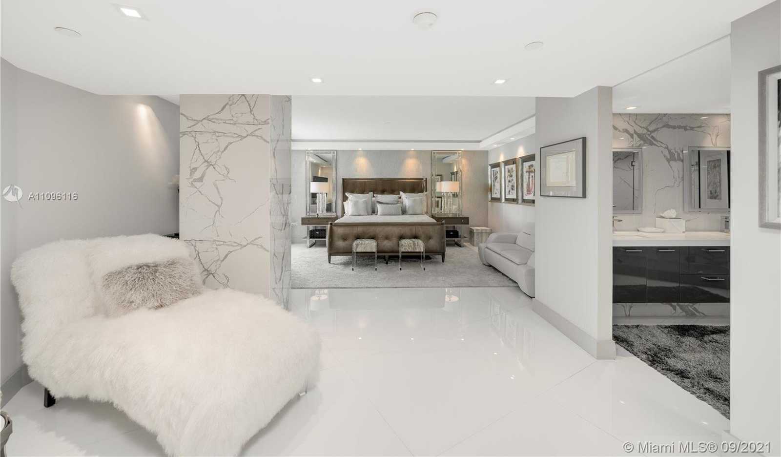 Small Image of 2127 BRICKELL AVE #1602, Miami Beach Number 17