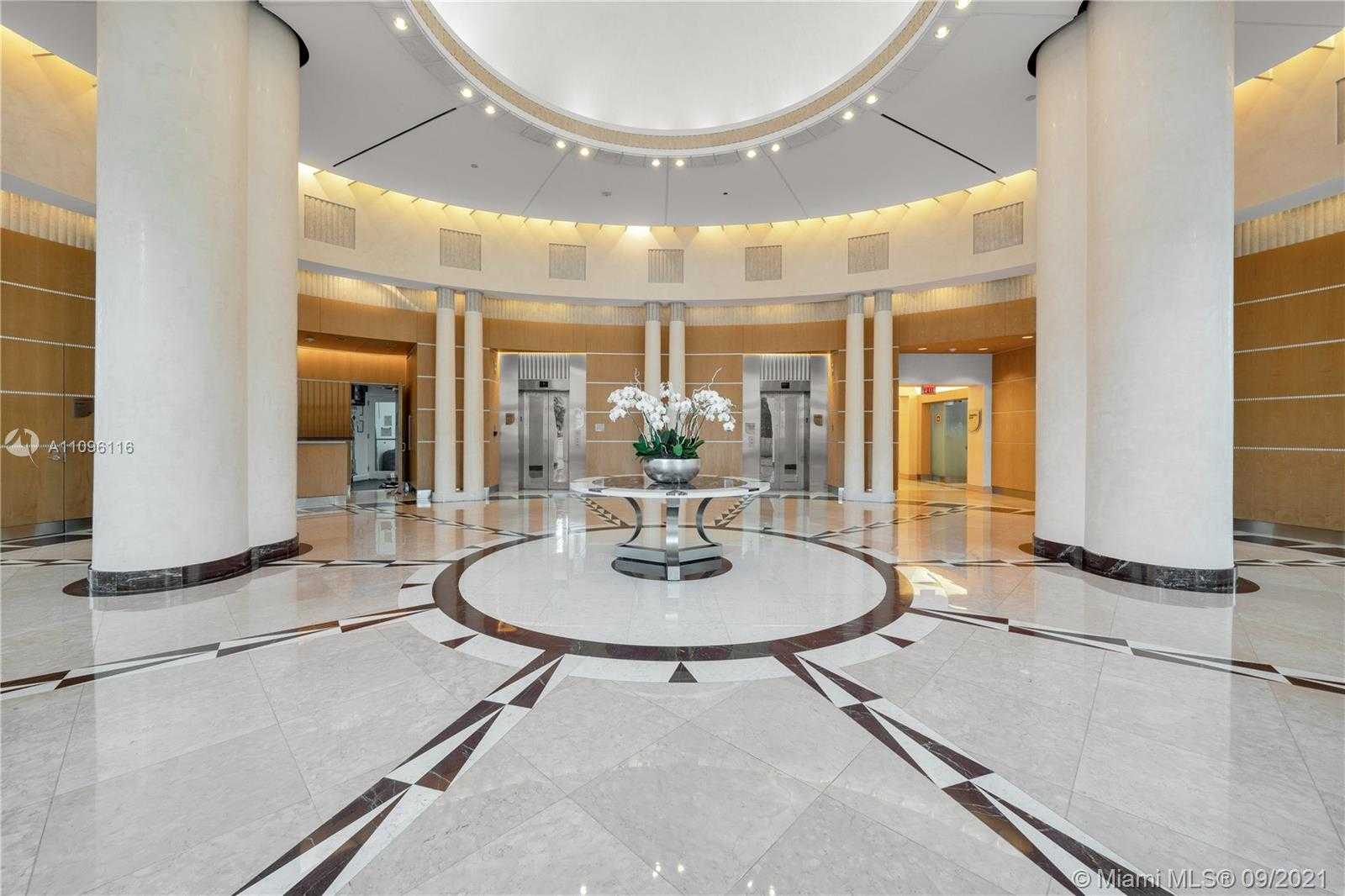 Small Image of 2127 BRICKELL AVE #1602, Miami Beach Number 31