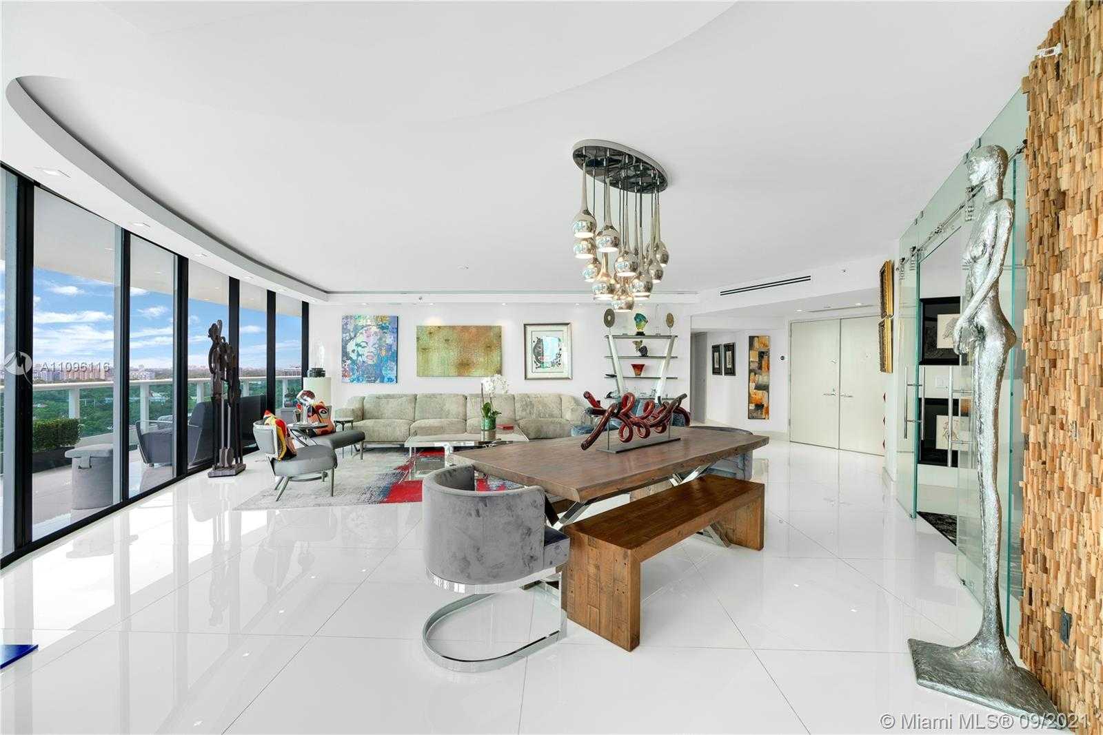 Small Image of 2127 BRICKELL AVE #1602, Miami Beach Number 9