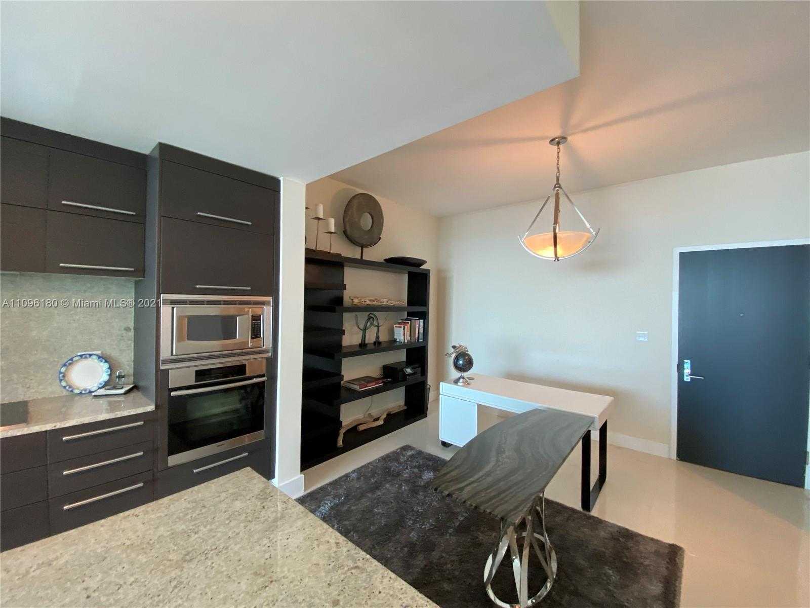 Small Image of 900 BISCAYNE BLVD #4907, Miami Number 2