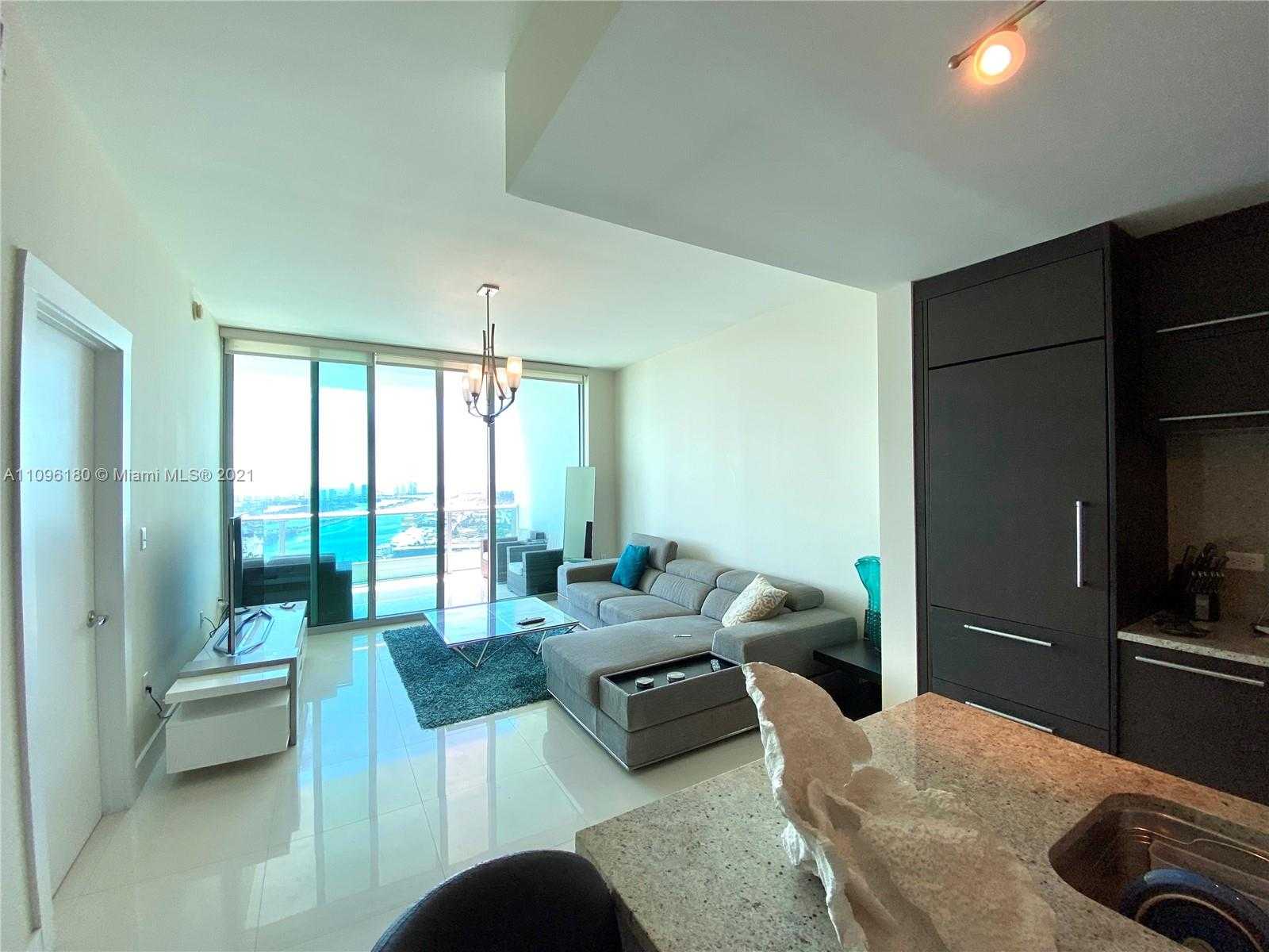Small Image of 900 BISCAYNE BLVD #4907, Miami Number 3