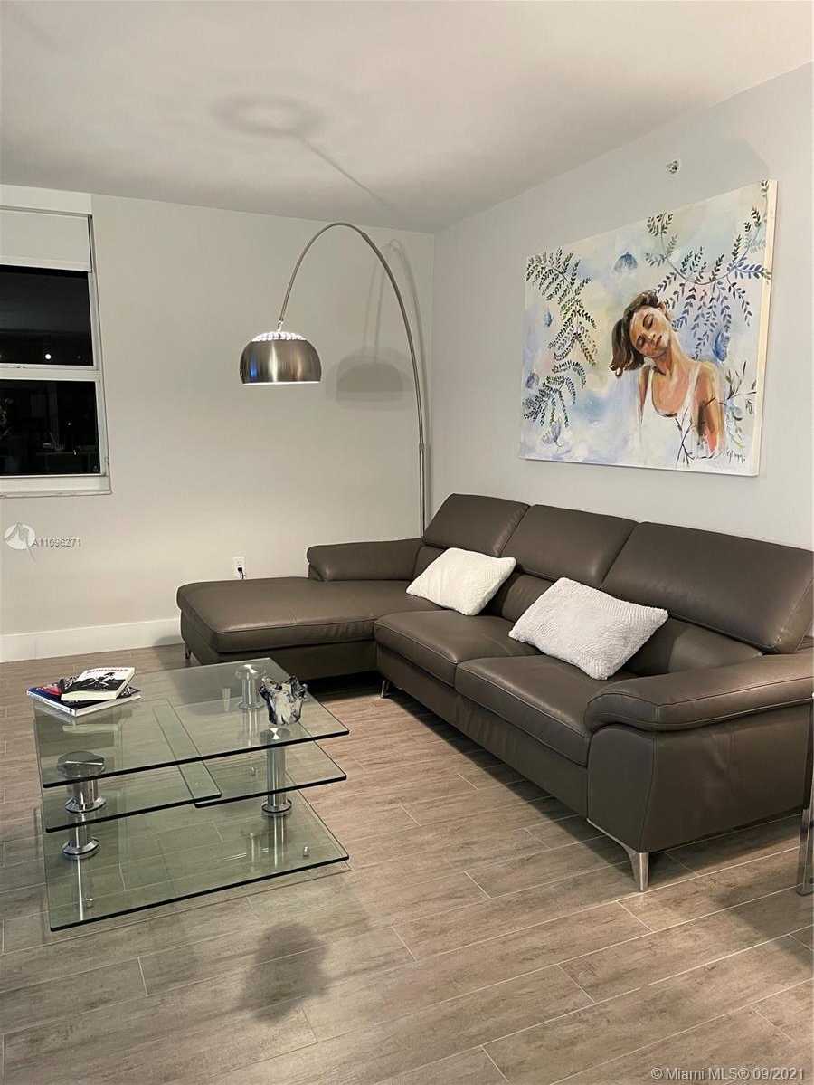 Small Image of 90 ALTON RD #2101, Miami Beach Number 12