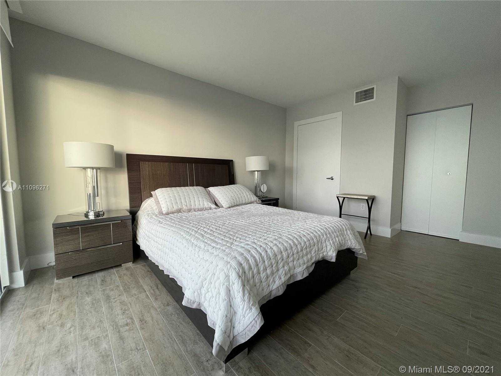 Small Image of 90 ALTON RD #2101, Miami Beach Number 22