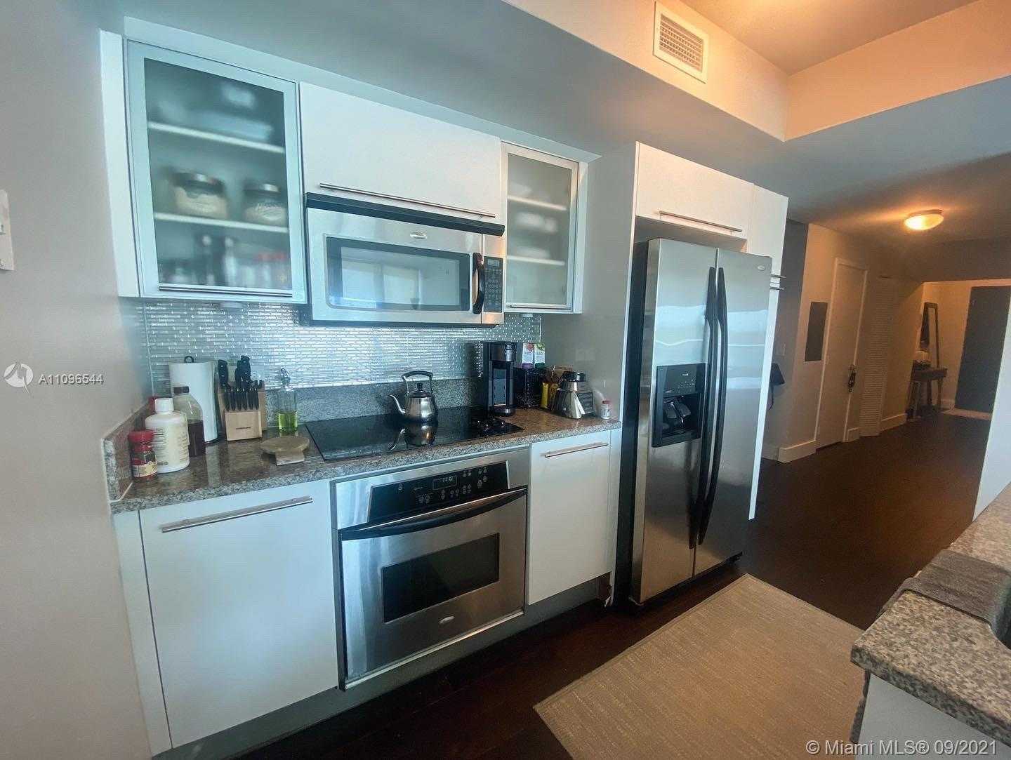 Small Image of 888 BISCAYNE BLVD #409, Miami Number 11