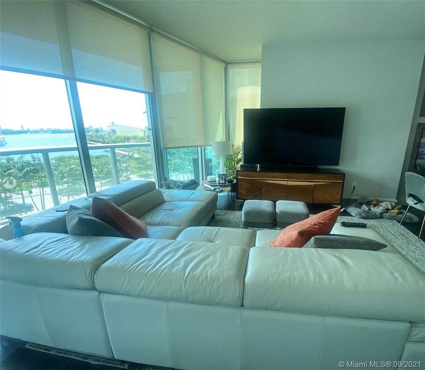 Small Image of 888 BISCAYNE BLVD #409, Miami Number 13