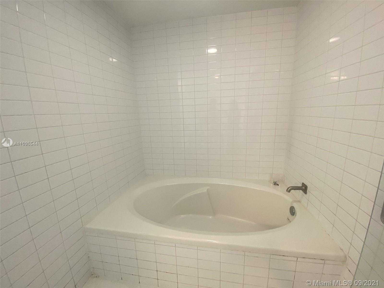 Small Image of 888 BISCAYNE BLVD #409, Miami Number 20