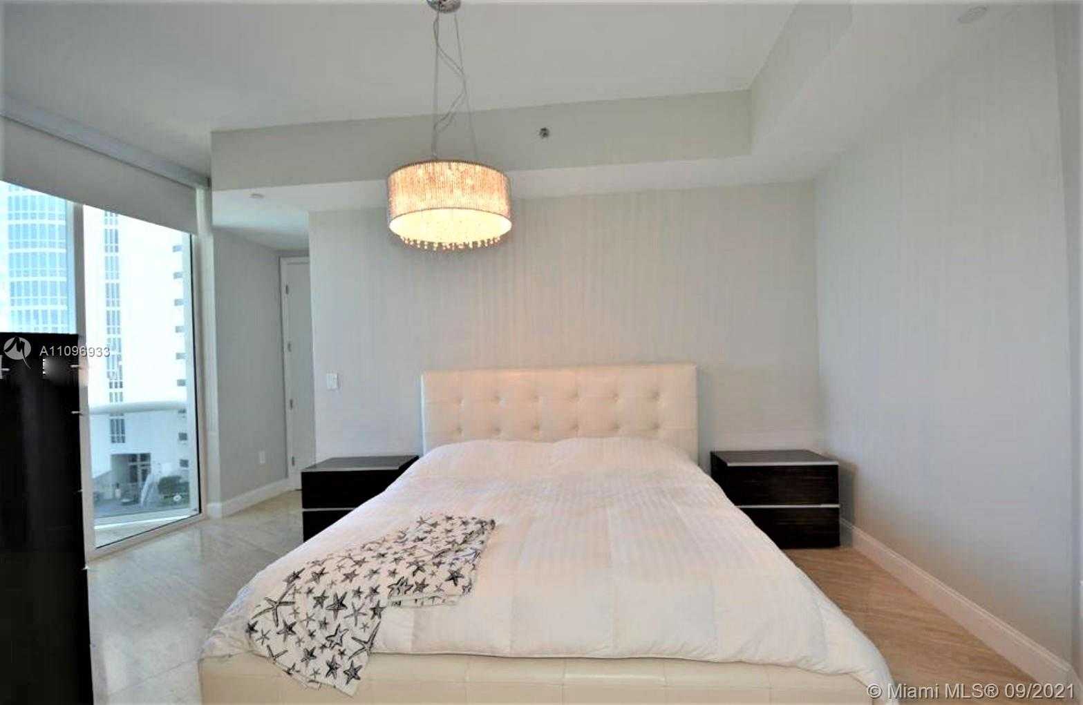 Small Image of 15901 COLLINS AVE #807, Sunny Isles Beach Number 13