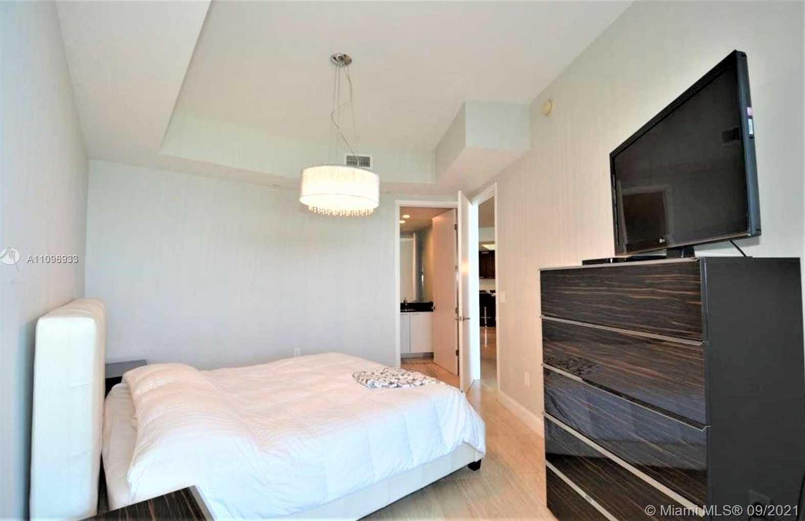 Small Image of 15901 COLLINS AVE #807, Sunny Isles Beach Number 15