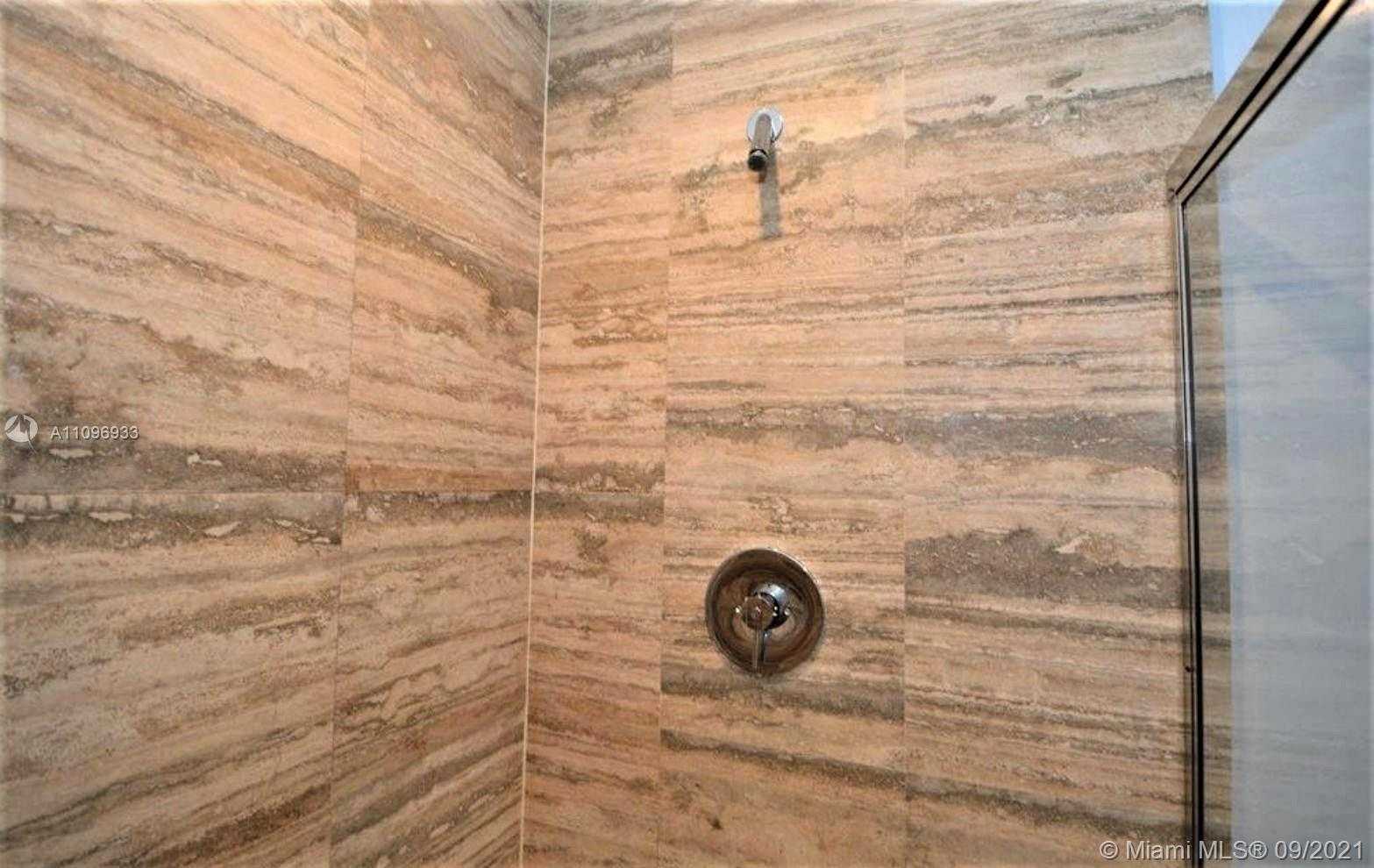 Small Image of 15901 COLLINS AVE #807, Sunny Isles Beach Number 17
