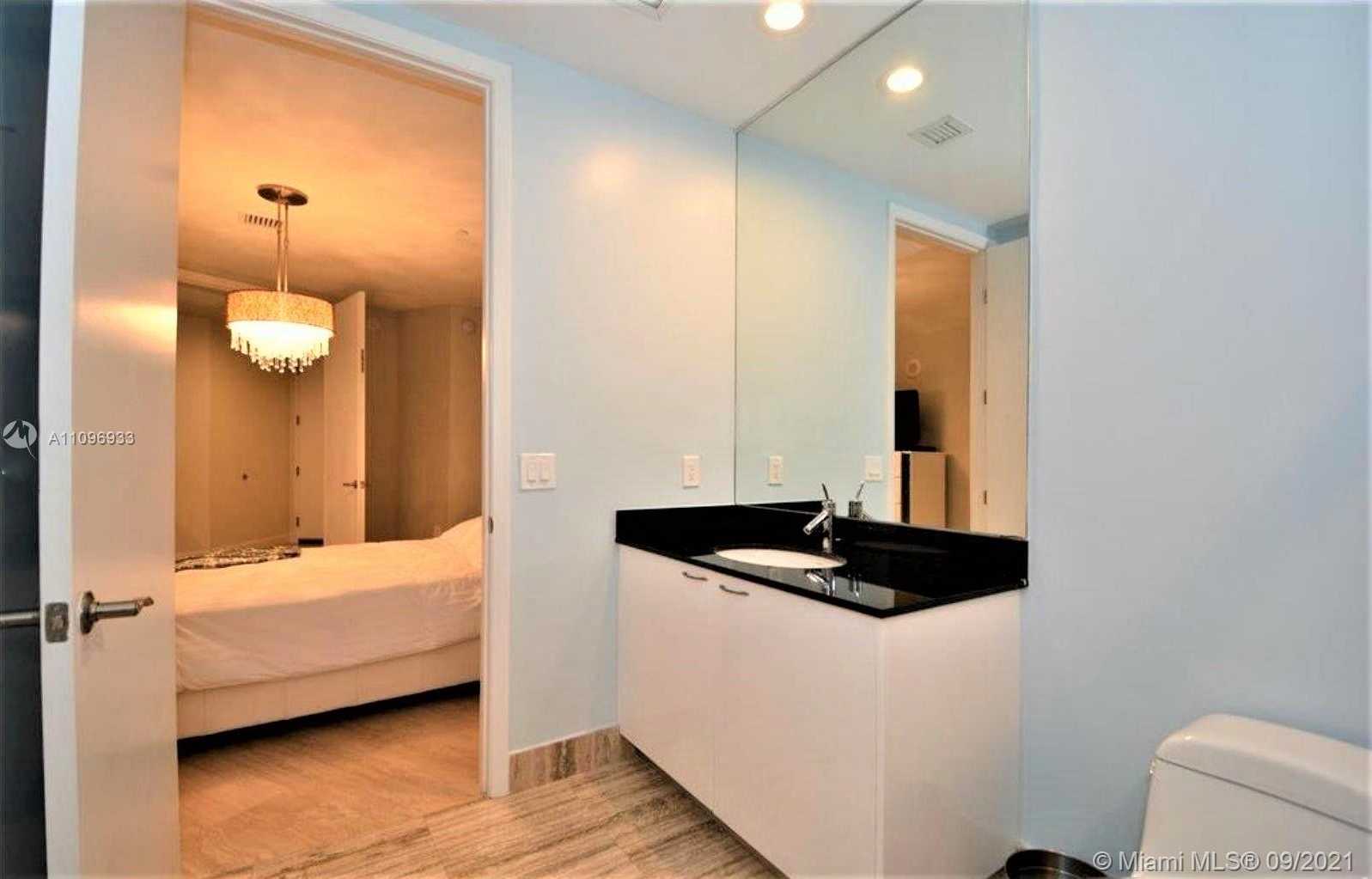 Small Image of 15901 COLLINS AVE #807, Sunny Isles Beach Number 18