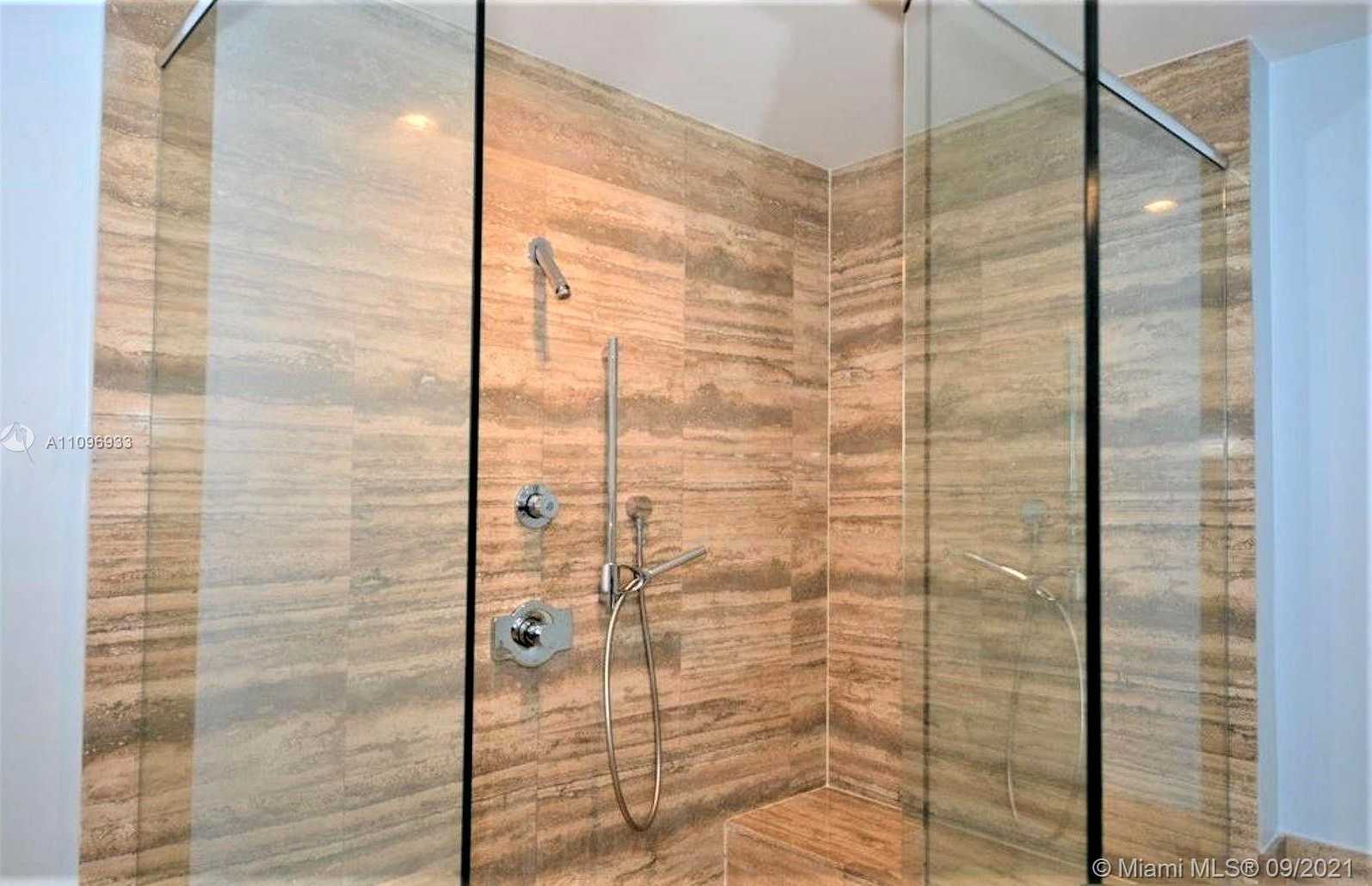 Small Image of 15901 COLLINS AVE #807, Sunny Isles Beach Number 26