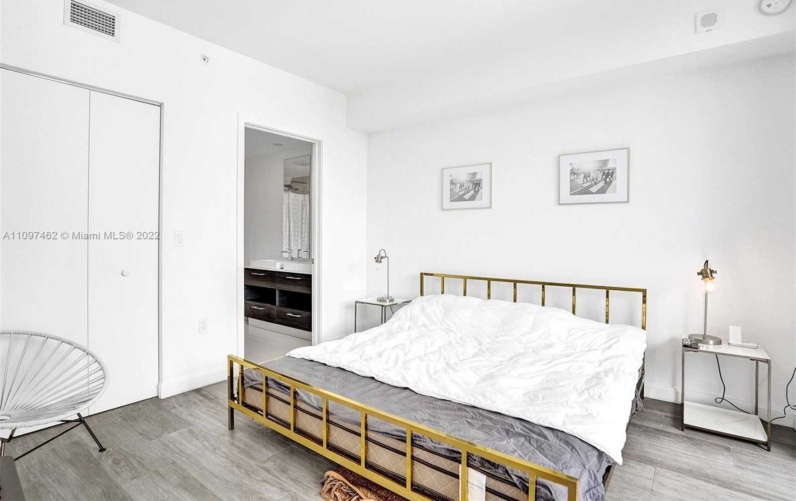 Small Image of 55 SOUTH WEST 9TH ST #1901, Miami Number 12